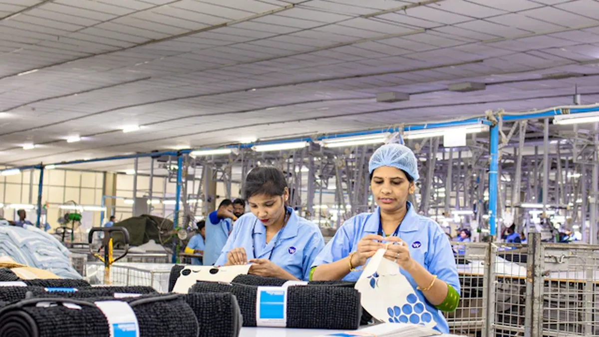 Iran Crisis Sparks Indian Textile Worker Exodus