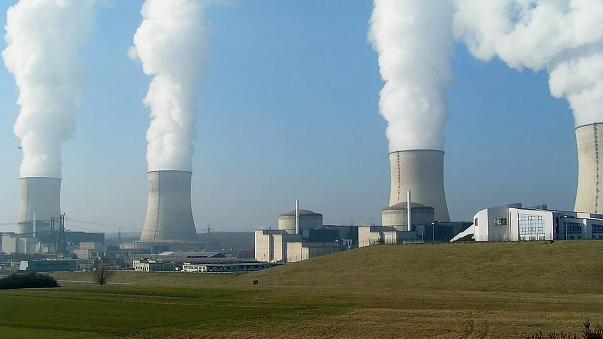 Aerial view of Iran's Natanz nuclear enrichment facility damaged in 2026 Israeli airstrikes