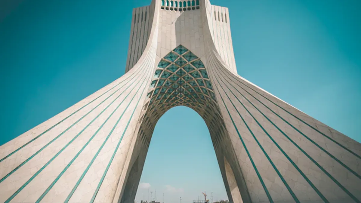 Iran Sanctions Relief Key to Any Peace Deal, Analysts Say