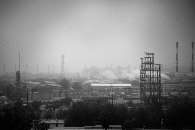 Iran war fears drive oil prices, hurt economy