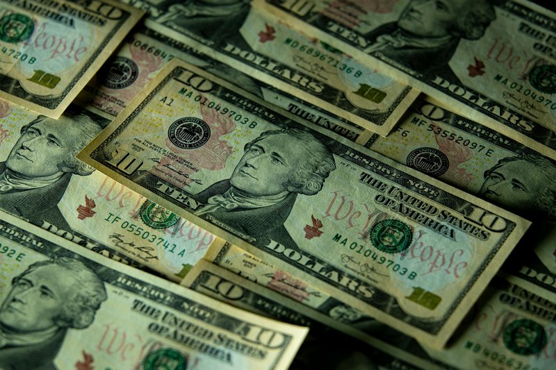 Trump policy targets Iran economy amid tensions