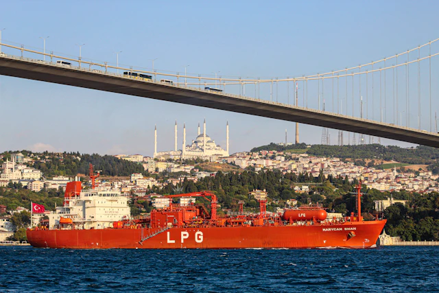 Oil tanker at sea representing Portugal Iran energy crisis diplomatic tensions