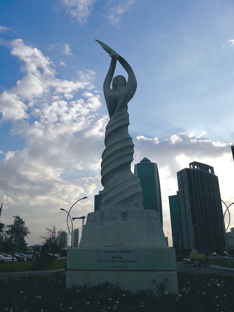 Iran Strikes US Consulate Area in Erbil Escalation