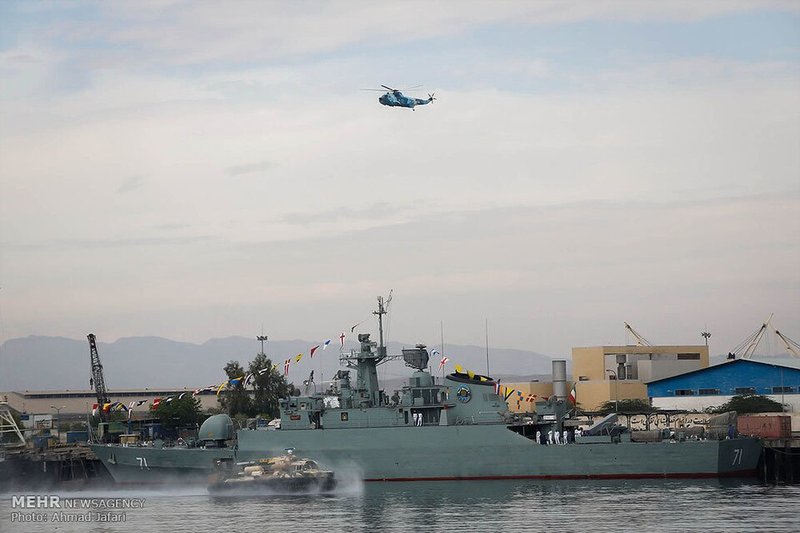 Oil hits $118 as Iran threatens Strait closure